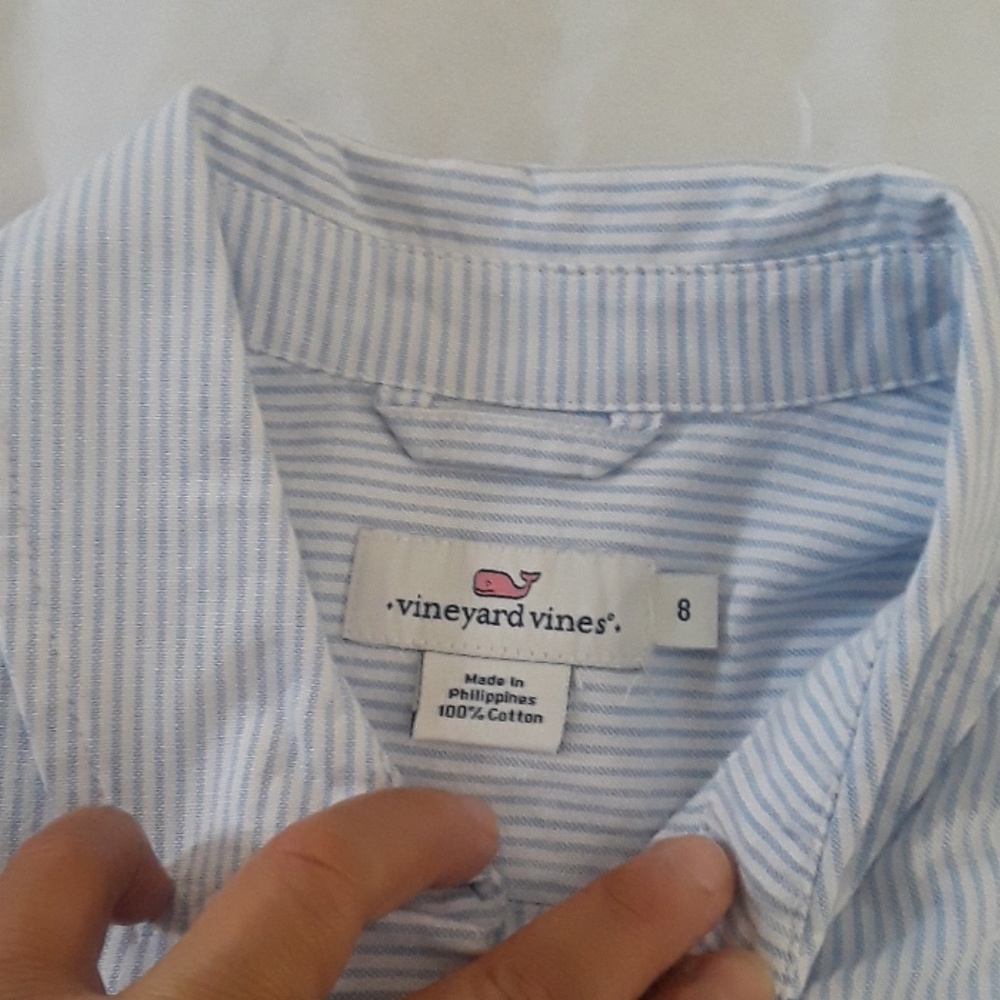 Vineyard vines